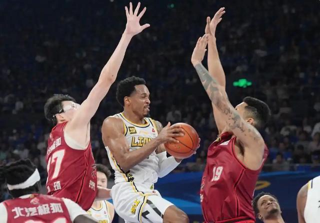 双方只差细节！浙江广厦与布朗达成续约意向